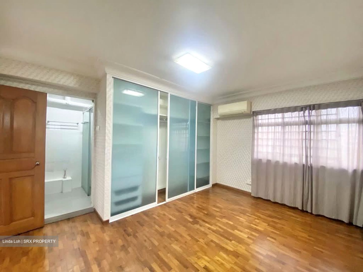 Blk 578 Hougang Avenue 4 (Hougang), HDB Executive #543608131